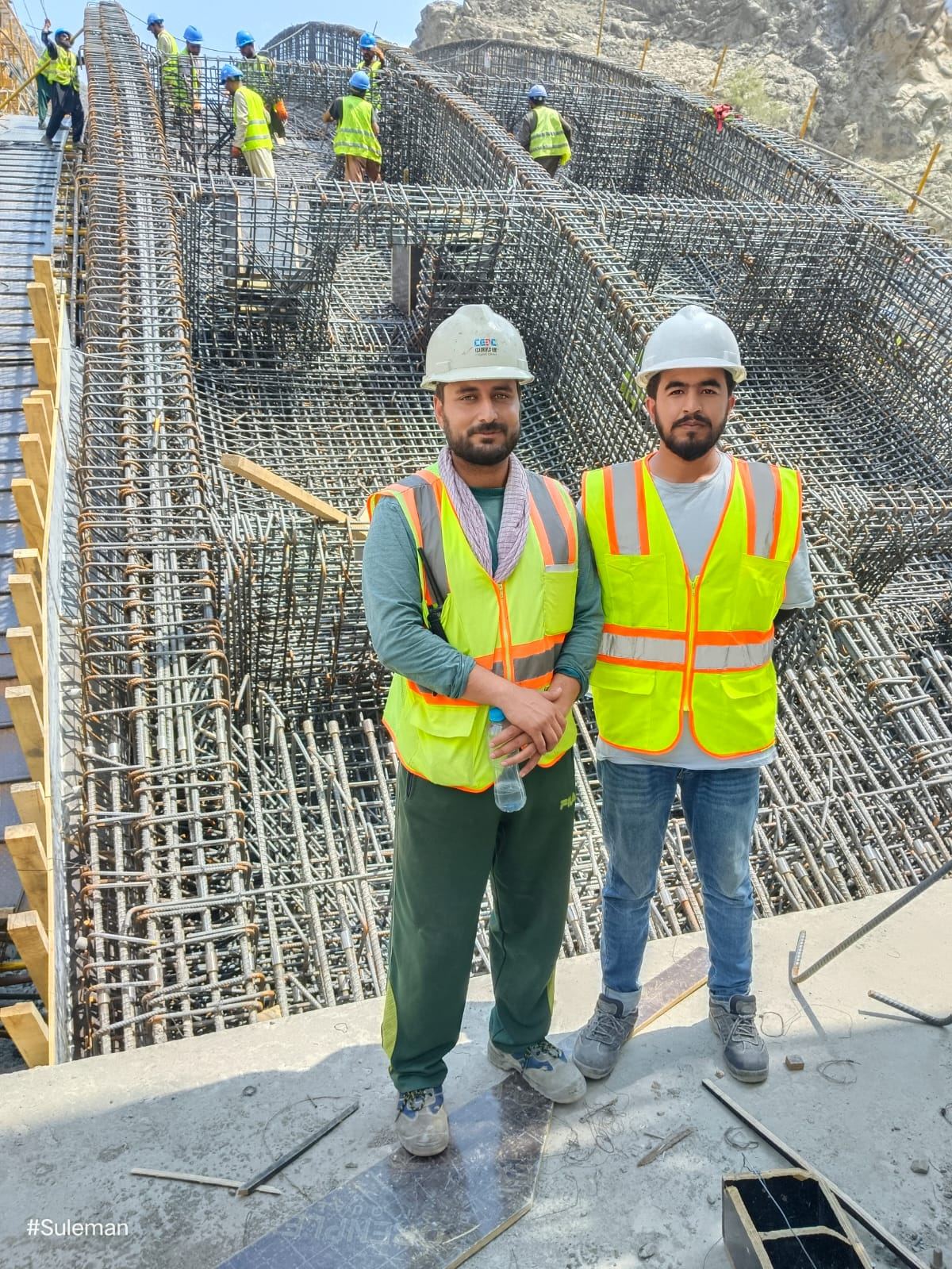 Two site engineers at the K37 bridge deck
